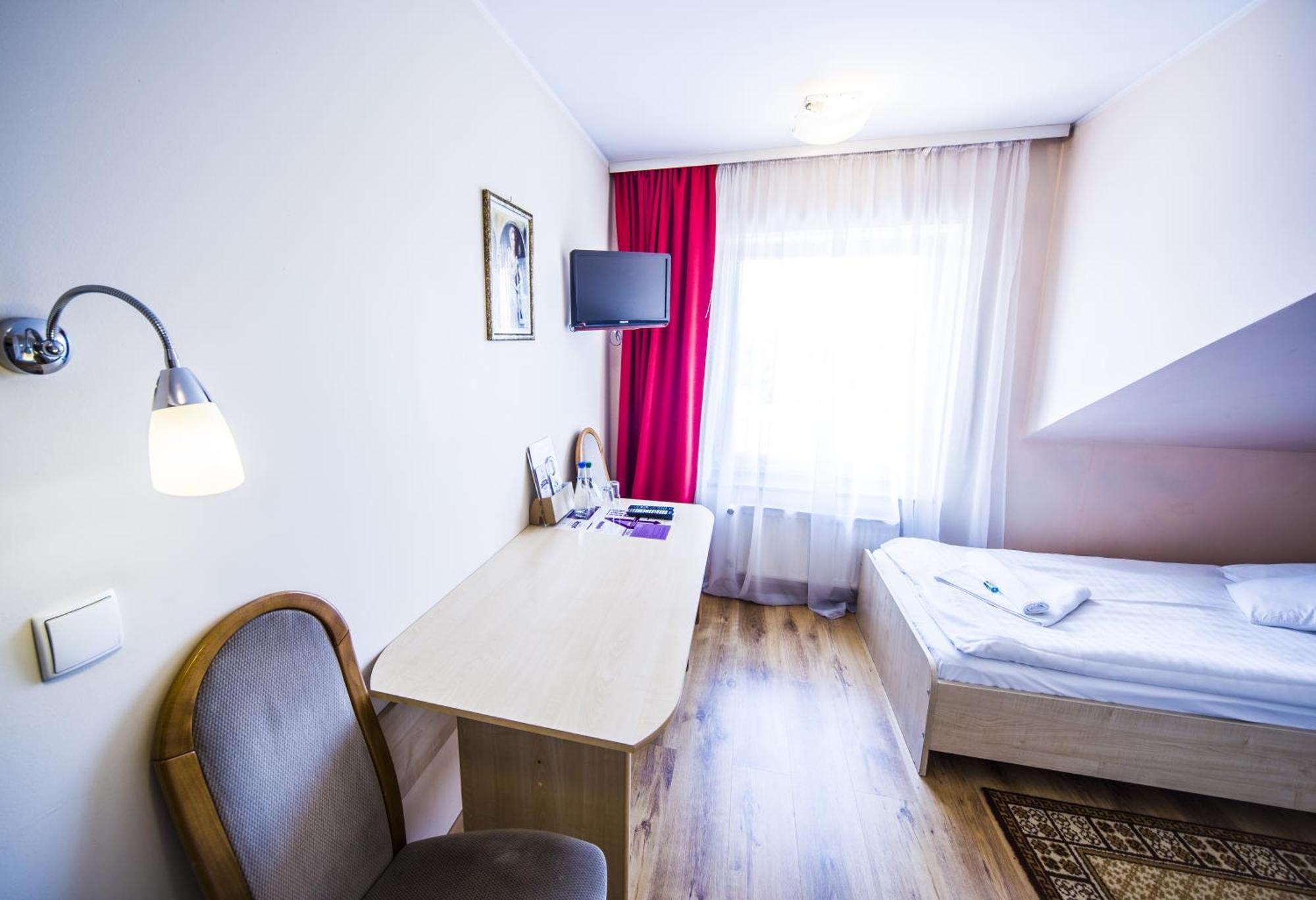 Hotel 4 Drezdenko Room photo